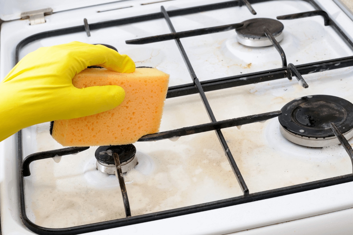 Leia mais sobre o artigo Como limpar boca de fogão com vinagre fácil e rápido deixando seu fogão limpo e brilhante